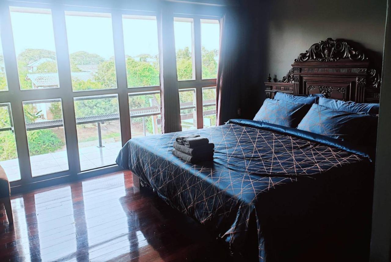 Baan Mae Khian Cafe & Boutique Hotel 大城 外观 照片